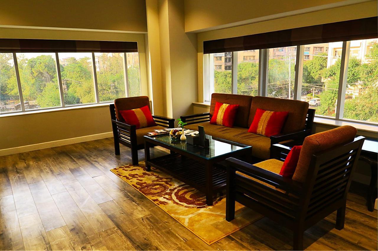 Country & By Radisson 4* Jammu